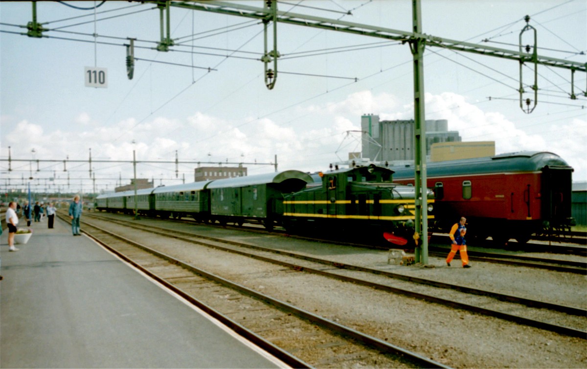 td90_1.jpg - "Tågets dag" Västerås 1990.